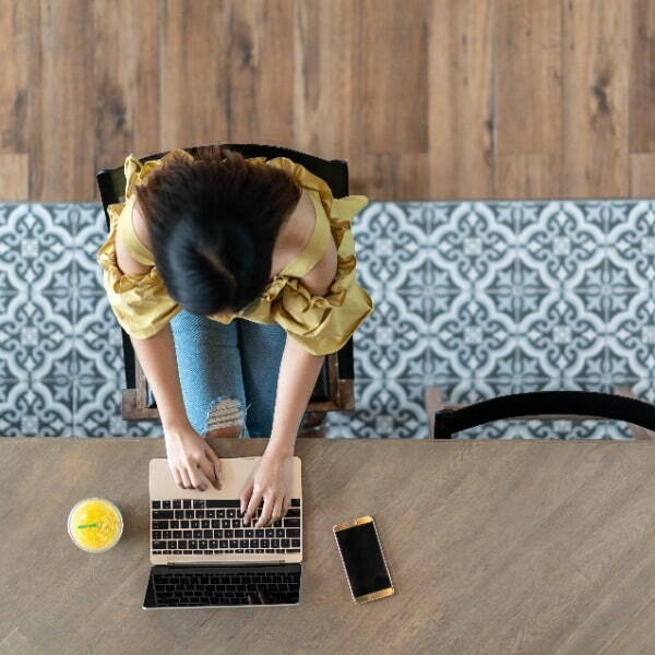 Lady working on laptop